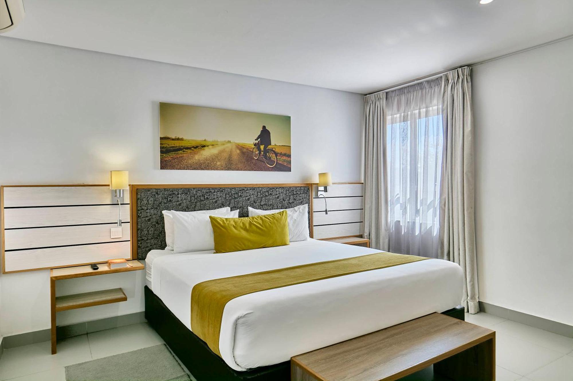 Travelodge Gaborone Bagian luar foto