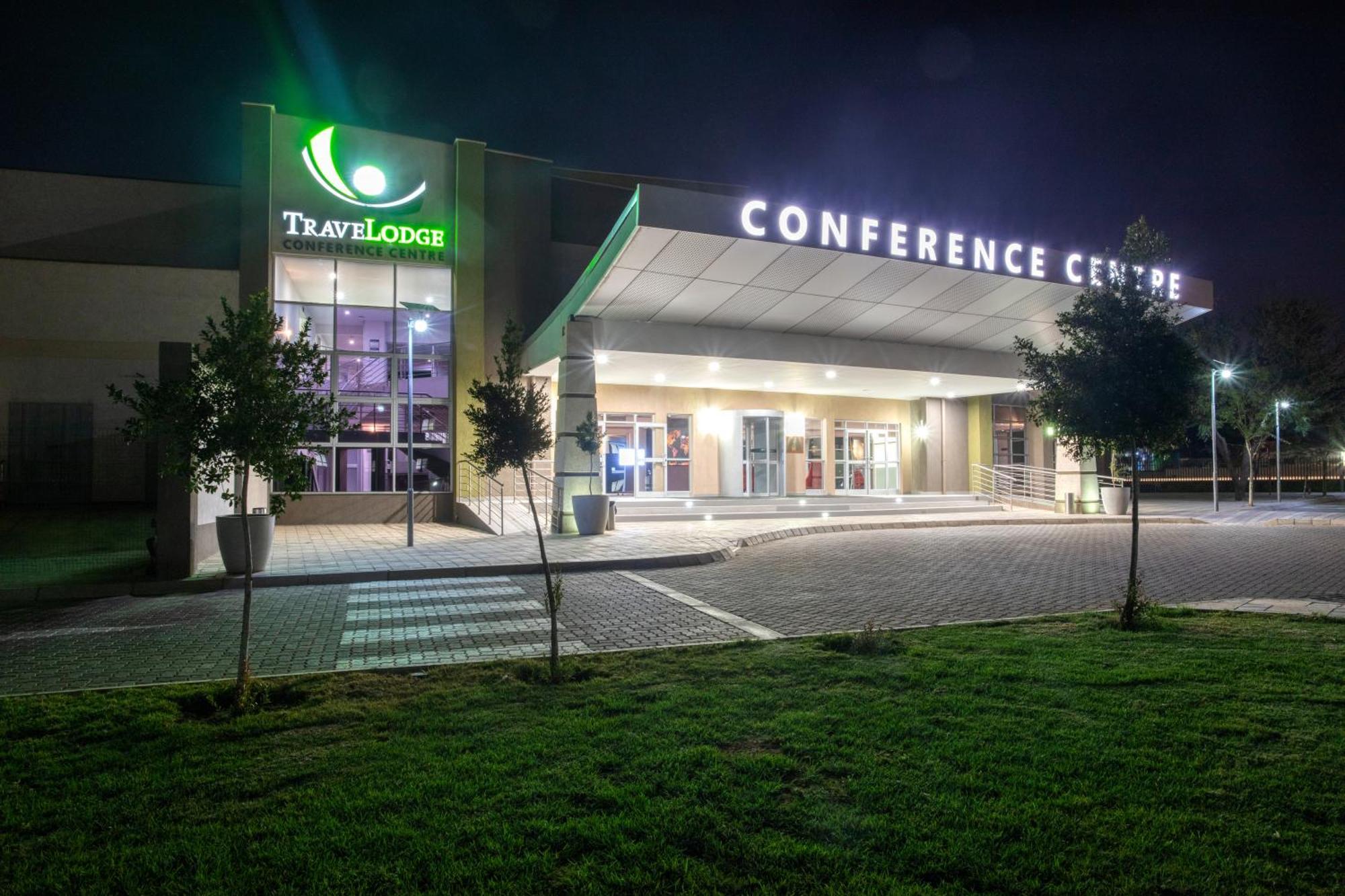 Travelodge Gaborone Bagian luar foto