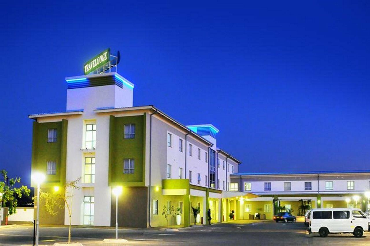 Travelodge Gaborone Bagian luar foto